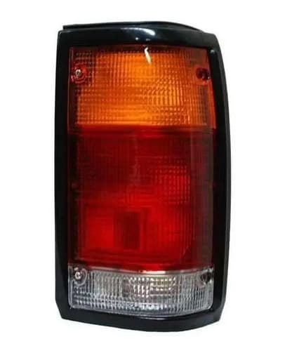 Calavera Mazda Pickup 1986-1993 Pintada Sin Arnes Derecha