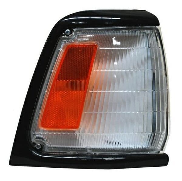 Cuarto Punta Toyota Pickup 1989-1995 Negro Liso 2Wd Derecha