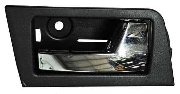 Manija Interior Ford Escape 2008-2012/ Ford Focus/Mercury Mariner 2008-2012 Negra/ Cromo Trasera Plastico Derecha