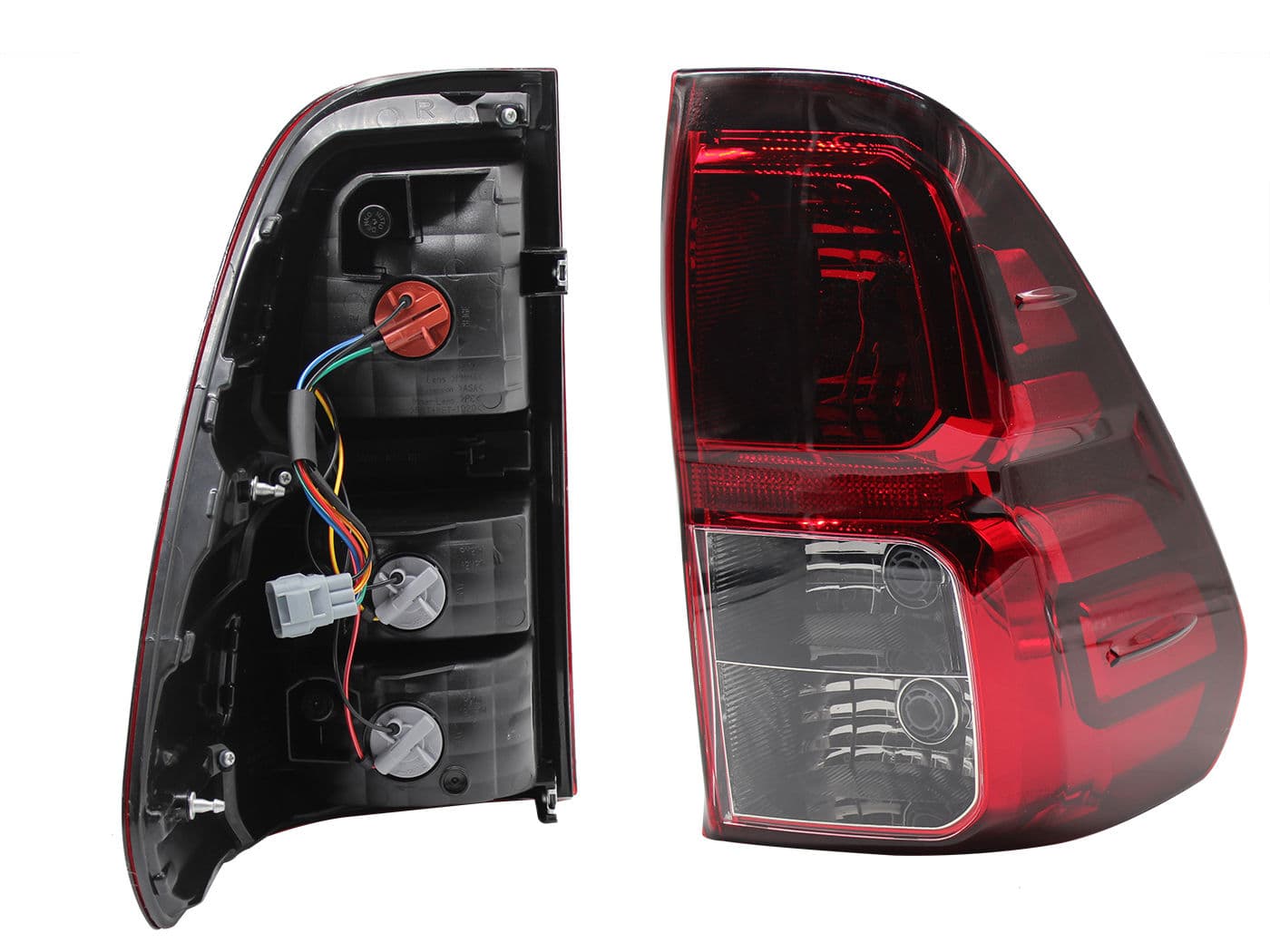 Calavera Derecha Toyota Hilux 2/4wd 2016-2025 Con Arnés Oscura Rojo Blanco