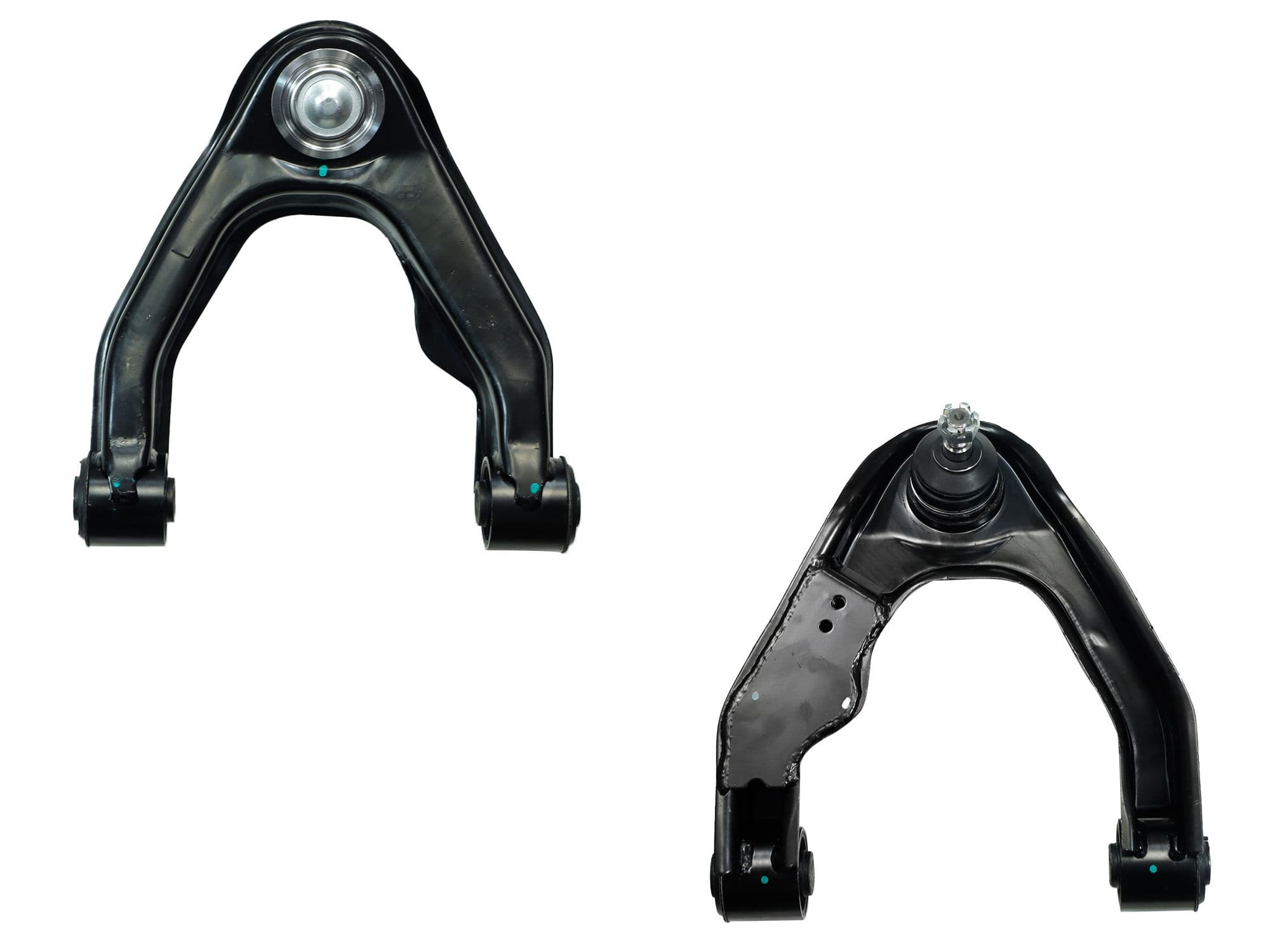 Horquilla Delantera Superior Izquierda Nissan Np-300 (d-22) 4WD Diesel 2.5L 2008-2015 Con Rótula Con Bujes