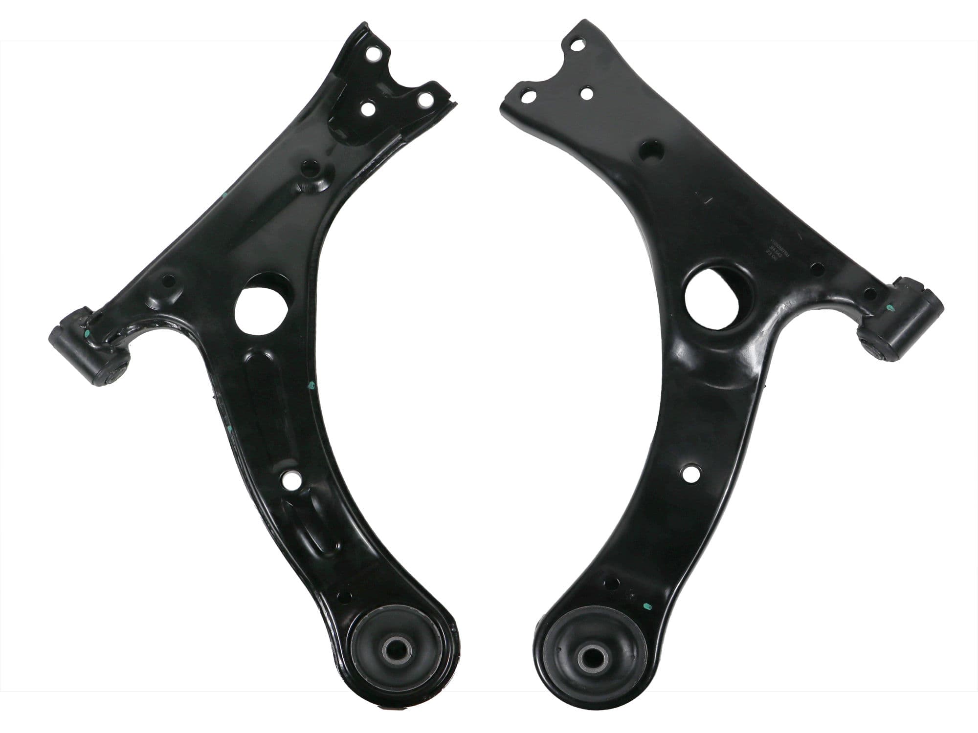 Horquilla Delantera Inferior Izquierda Toyota Corolla 1.8L 2014-2019 Sin Rótula Con Bujes