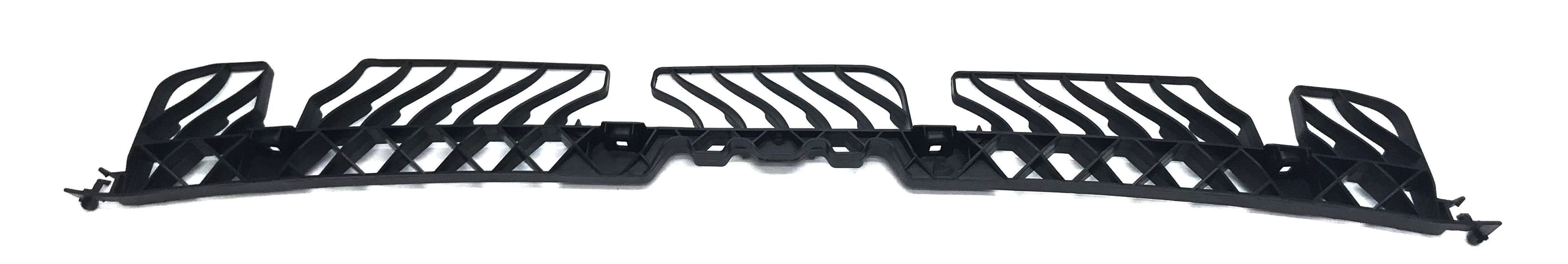 Soporte guia Central Volkswagen Passat 2016-2018 defensa Delantera