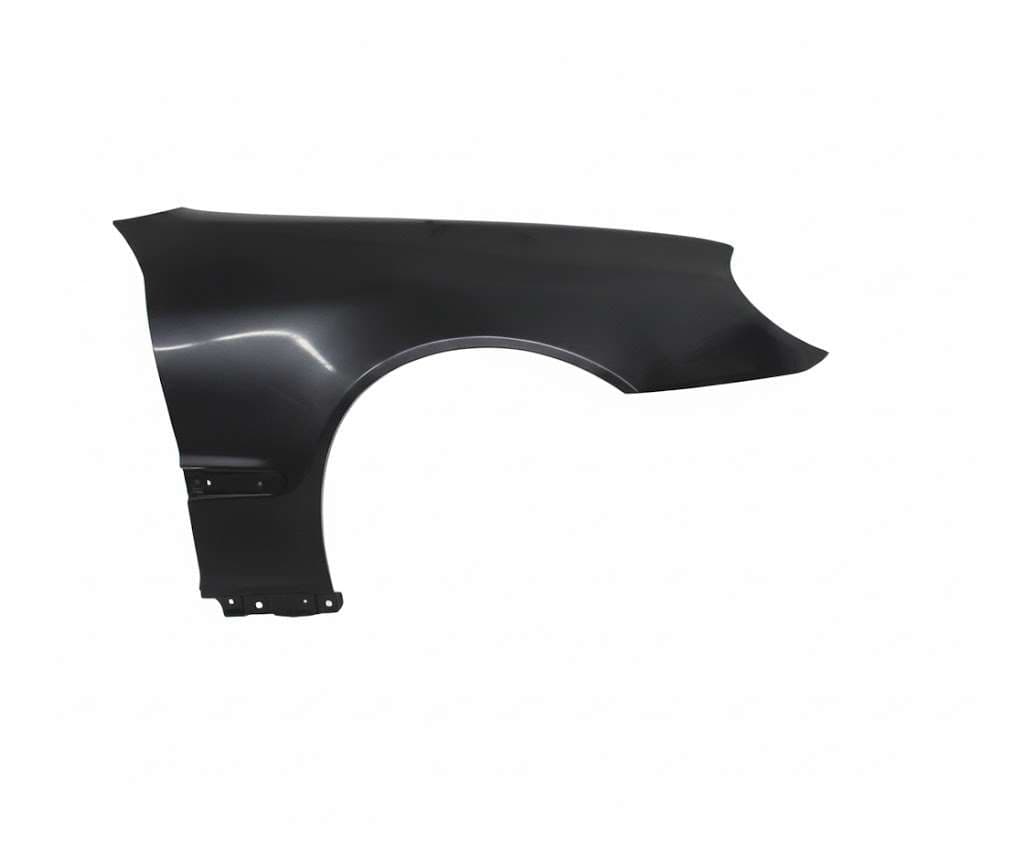 Salpicadera Derecha Mercedes Benz Clase C 2001-2007